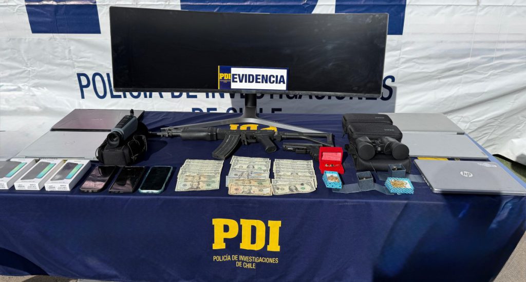 PDI desarticula grupo familiar dedicado a extorsiones bajo modalidad “Gota a Gota” en Calama PDI desarticula grupo familiar dedicado a extorsiones bajo modalidad “Gota a Gota” en Calama