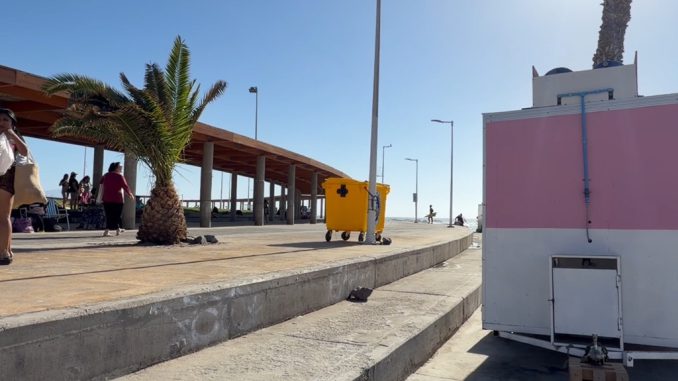 Habilitan plaza de foodtrucks en playa Trocadero de Antofagasta para este verano