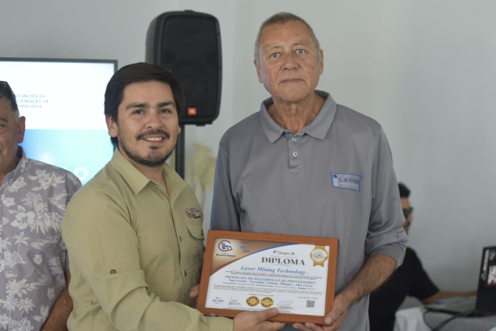 AIA y Minera El Abra concluyen con éxito el Programa de Desarrollo de Proveedores 2025