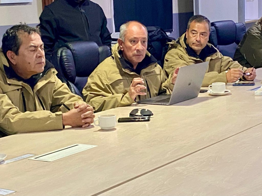 Verifican en terreno trabajo en frontera de las regiones de Arica y Parinacota, Tarapacá y Antofagasta Verifican en terreno trabajo en frontera de las regiones de Arica y Parinacota, Tarapacá y Antofagasta
