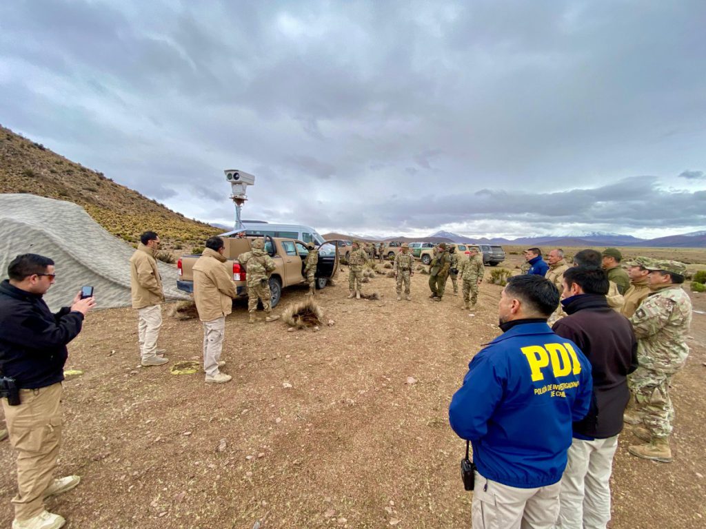 Verifican en terreno trabajo en frontera de las regiones de Arica y Parinacota, Tarapacá y Antofagasta Verifican en terreno trabajo en frontera de las regiones de Arica y Parinacota, Tarapacá y Antofagasta