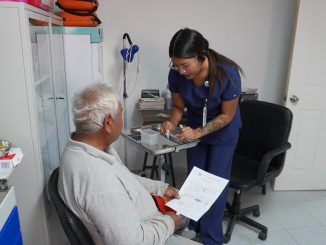 Estudiante becada por El Abra gestion&oacute; operativo de salud preventiva en Lasana