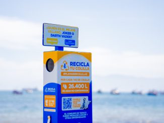 Nuevos colilleros refuerzan el cuidado del borde costero en Mejillones