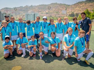 M&aacute;s de 3 mil alumnos han participado en el programa a nivel nacional: Fundaci&oacute;n Luksic abre convocatoria de escuelas de hockey y f&uacute;tbol gratuitas para ni&ntilde;os y ni&ntilde;as en Antofagasta