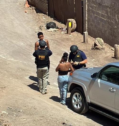 PDI despliega fiscalización migratoria masiva en Antofagasta y concreta detenciones por infracciones y expulsión vigente