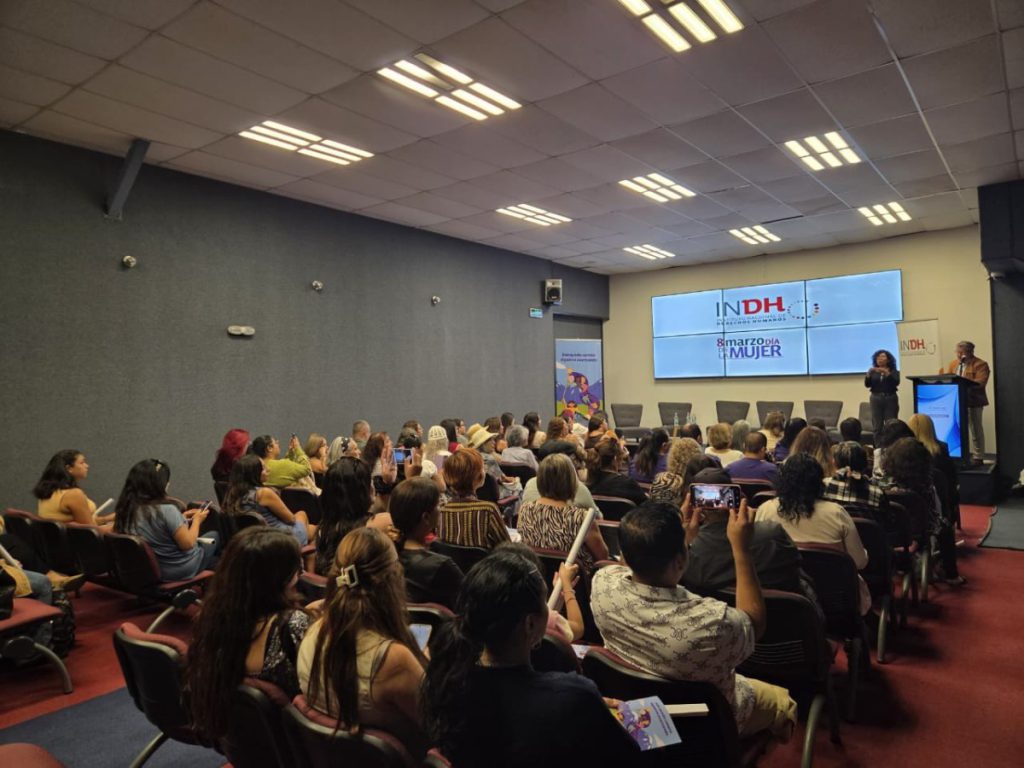 INDH de Antofagasta realizó conversatorio por el 8M en que abordó brechas que afectan los derechos de las mujeres de la región