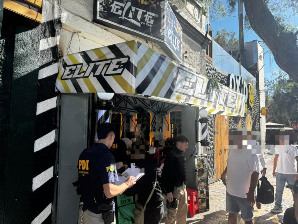 Fiscalización migratoria en Calama deja 10 extranjeros denunciados y una persona detenida