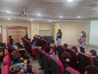 Presentan documental sobre el pueblo Chango en establecimientos educacionales de Tocopilla