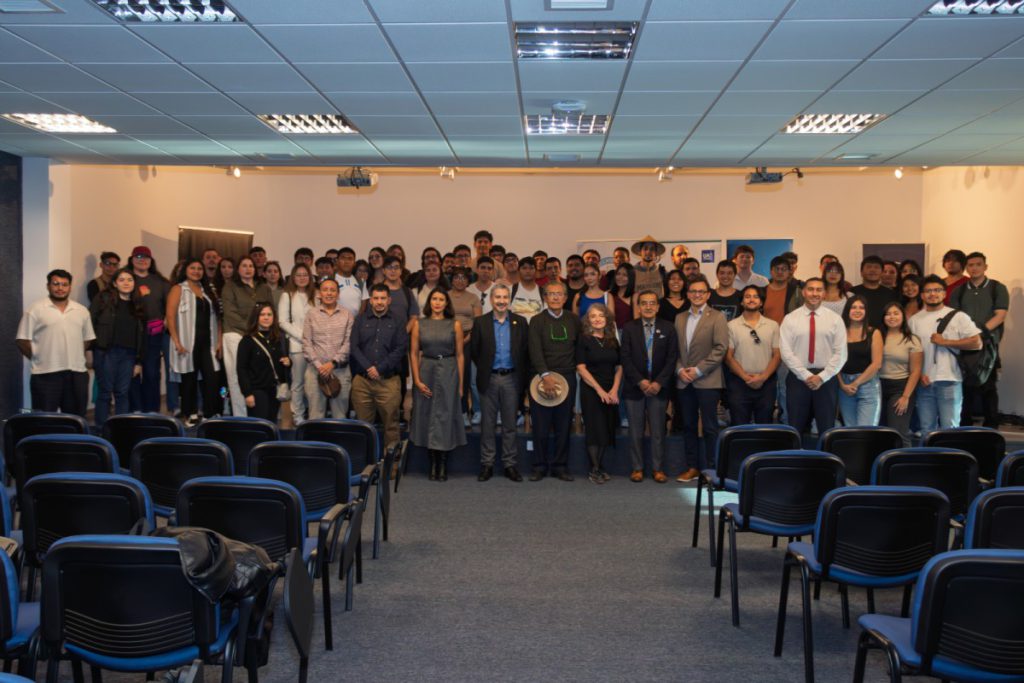 Arcadis y HEUMA lanzan Hackathon en Antofagasta para impulsar soluciones de sostenibilidad en la industria minera