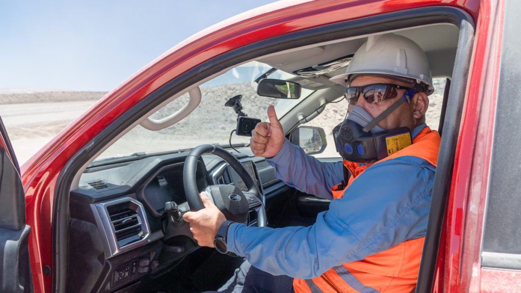 Camioneta JAC T9 eléctrica concluye exitosas pruebas en Minera Centinela de AMSA