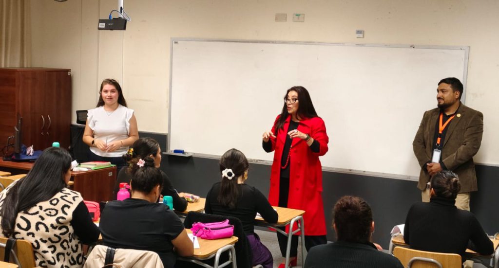 Estudiantes de Tocopilla viven jornada de encuentro y motivación junto a autoridades del CFT Estatal