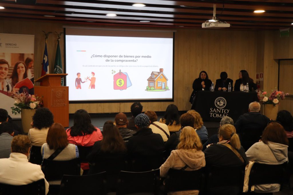 Personas mayores participaron en inédito encuentro de clínicas jurídicas en Antofagasta Personas mayores participaron en inédito encuentro de clínicas jurídicas en Antofagasta