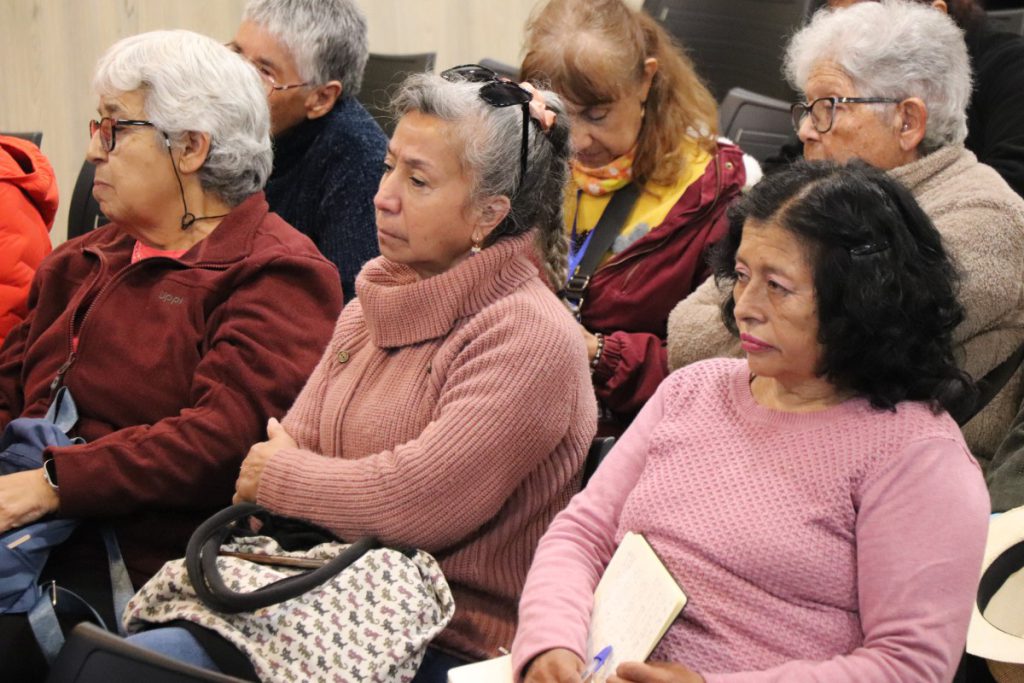Personas mayores participaron en inédito encuentro de clínicas jurídicas en Antofagasta Personas mayores participaron en inédito encuentro de clínicas jurídicas en Antofagasta