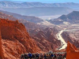 San Pedro de Atacama: Atacama Challenger 2026 llegó hasta la base del volcán Licancabur en una extenuante segunda etapa