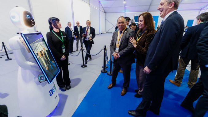 Luz Solar, la nueva Reina Cibern&eacute;tica de Exponor 2026