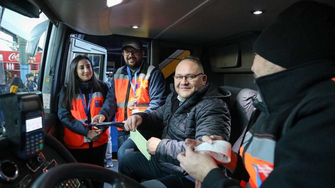 Direcci&oacute;n del Trabajo aplic&oacute; millonarias multas y suspendi&oacute; a conductores en fiscalizaci&oacute;n de buses interurbanos durante fin de semana largo