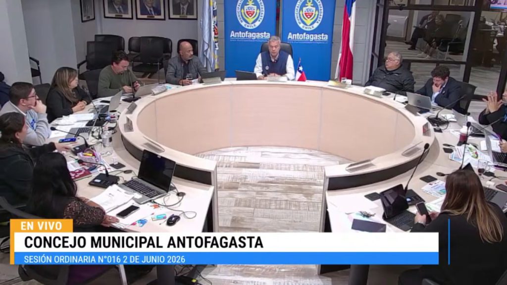 Aprueban licitación para recolección de basura tras 9 años de tratos directos en Antofagasta