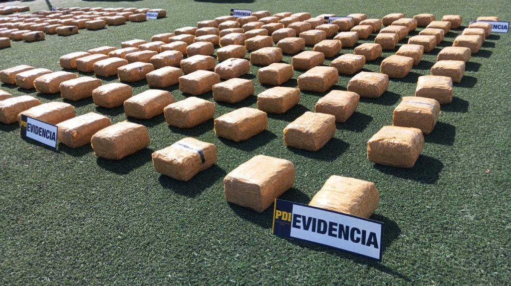 En la Región de Antofagasta concretan importantes golpes al narcotráfico: hay cinco detenidos y 2,8 toneladas de drogas incautadas