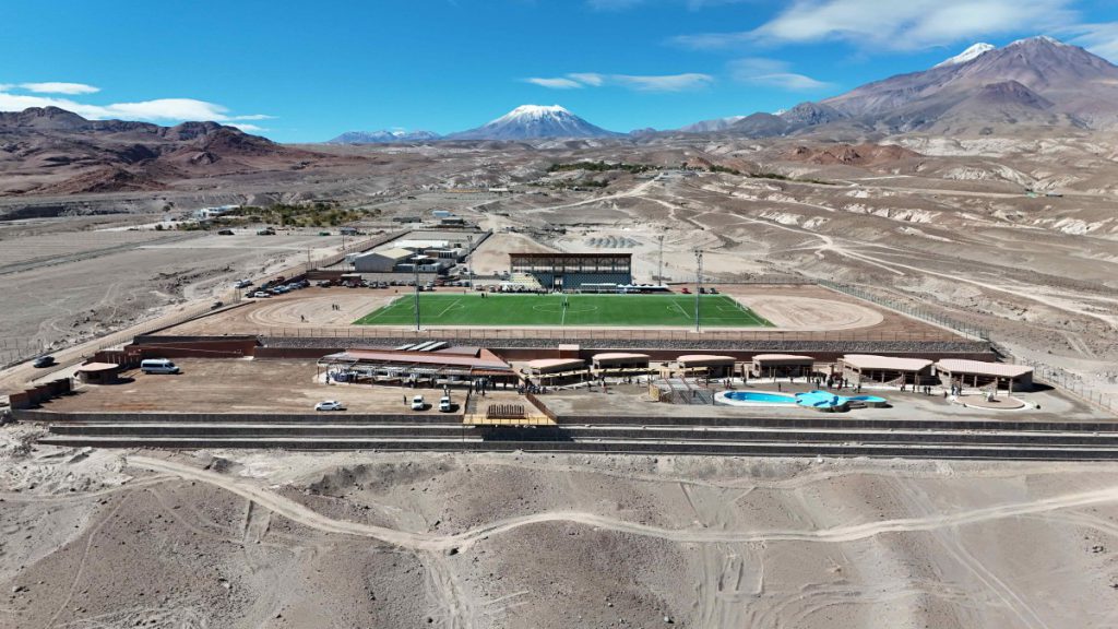 Camar inaugura Centro deportivo y cultural fortaleciendo el turismo comunitario Camar inaugura Centro deportivo y cultural fortaleciendo el turismo comunitario