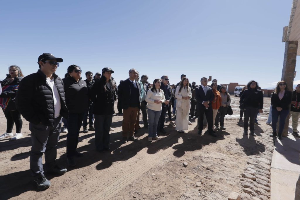 Camar inaugura Centro deportivo y cultural fortaleciendo el turismo comunitario Camar inaugura Centro deportivo y cultural fortaleciendo el turismo comunitario