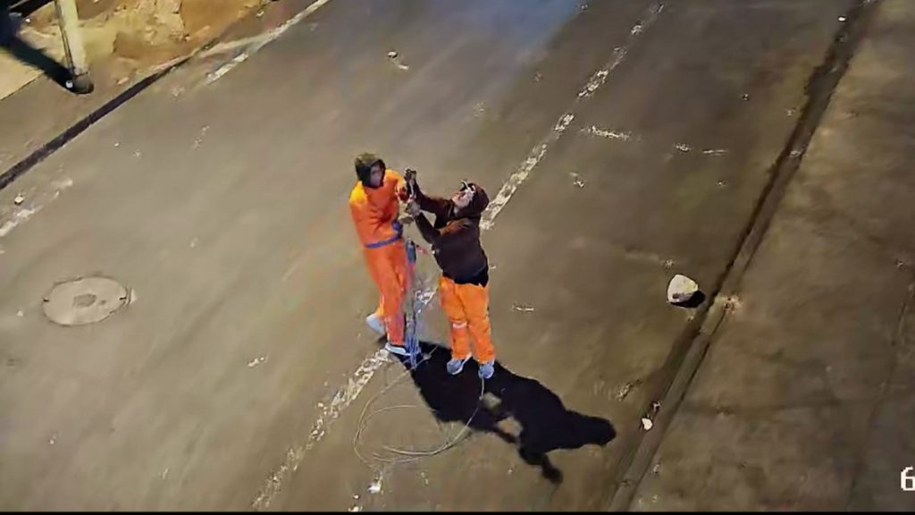 Municipio de Antofagasta y Carabineros detienen a dos extranjeros tras intento de daño a cámaras de vigilancia comunal