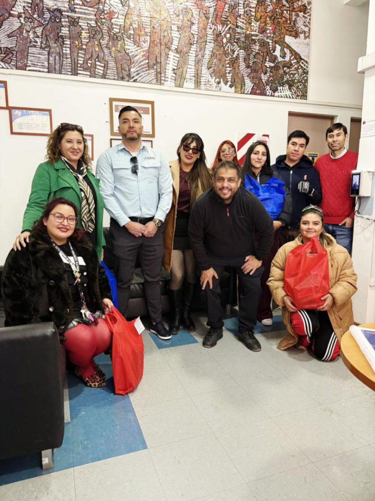 Sindicato Ministro Hales entregó apoyo a más de 600 estudiantes de Calama Sindicato Ministro Hales entregó apoyo a más de 600 estudiantes de Calama