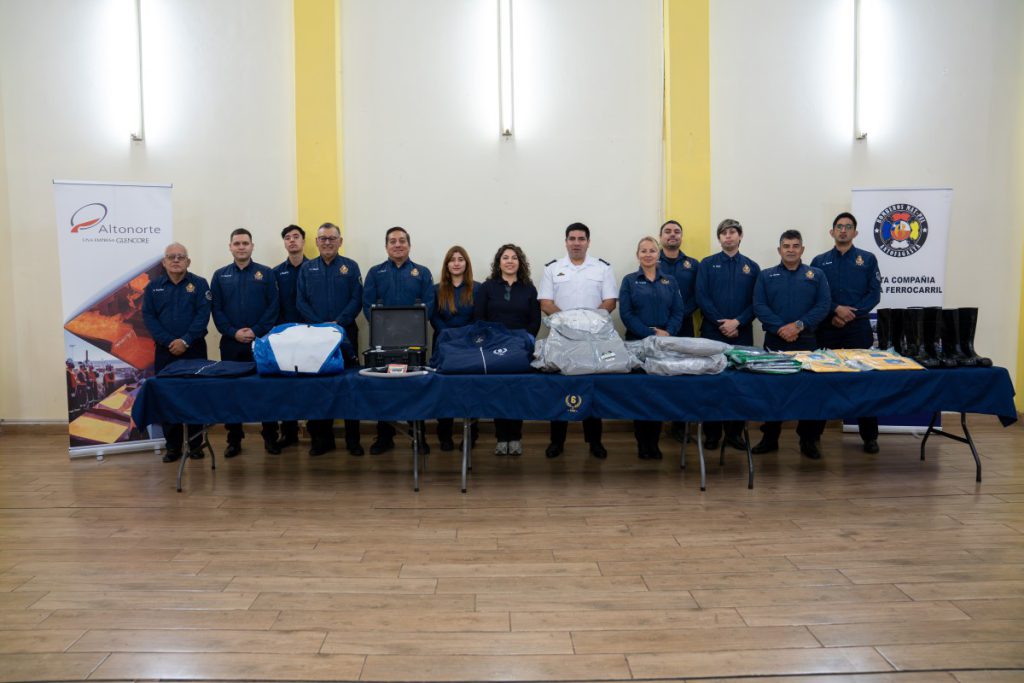 Alianza estratégica entre Altonorte y Bomberos fortalece la seguridad ante emergencias HAZMAT en Antofagasta Alianza estratégica entre Altonorte y Bomberos fortalece la seguridad ante emergencias HAZMAT en Antofagasta