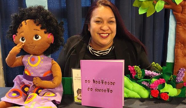 Acad&eacute;mica de la UA present&oacute; libro inclusivo que promueve la accesibilidad y la diversidad sensorial