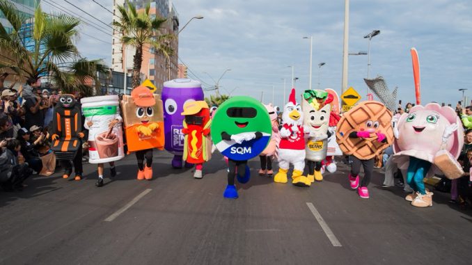 10 mil personas acompa&ntilde;aron a los 70 corp&oacute;reos en in&eacute;dita corrida de Antofagasta
