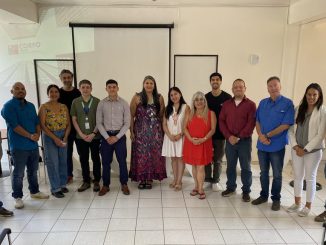 Emprendedores recibiendo apoyo de Corfo en la región de Antofagasta para proyectos innovadores