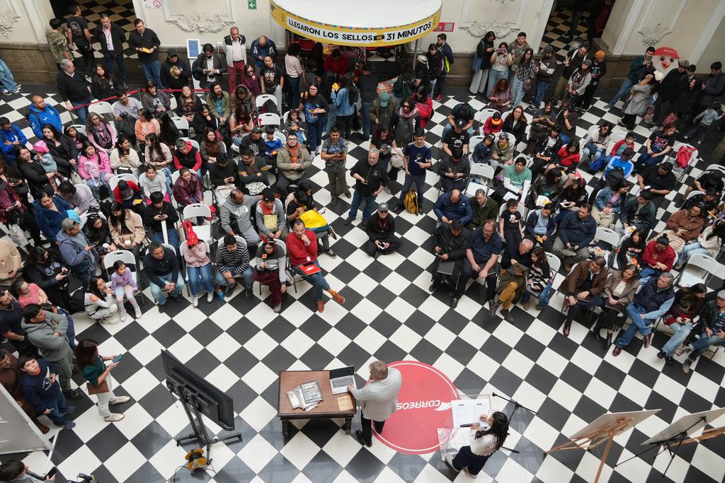 CORREOSCHILE INMORTALIZA A LOS PERSONAJES DE 31 MINUTOS CON UNA NUEVA COLECCIÓN DE ESTAMPILLAS Colección oficial de sellos postales de los personajes de 31 Minutos lanzada por CorreosChile