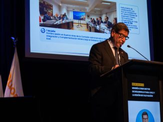 El biministro de Minería y Economía, Daniel Mas, durante el seminario sobre el desarrollo minero en Valparaíso
