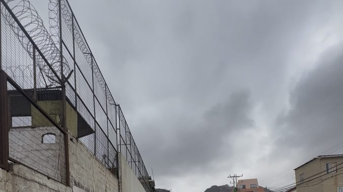 Autoridades de Justicia y Gendarmería informan sobre la nueva Ley Antipelotazos para reforzar la seguridad en cárceles.