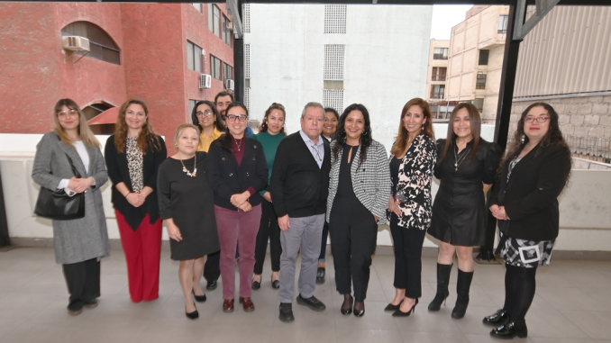 Representantes de entidades públicas y privadas en la primera sesión de la Comunidad de Buenas Prácticas Laborales del SernamEG