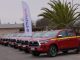 Flota de camionetas operando en un yacimiento minero chileno
