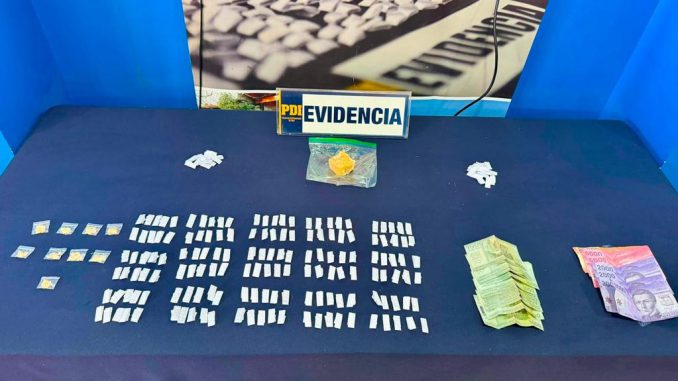Agentes de la PDI realizando operativo contra el microtráfico en domicilios de Calama