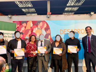 Ceremonia de entrega de certificados de soldadura a personas en proceso de reinserción social de Gendarmería
