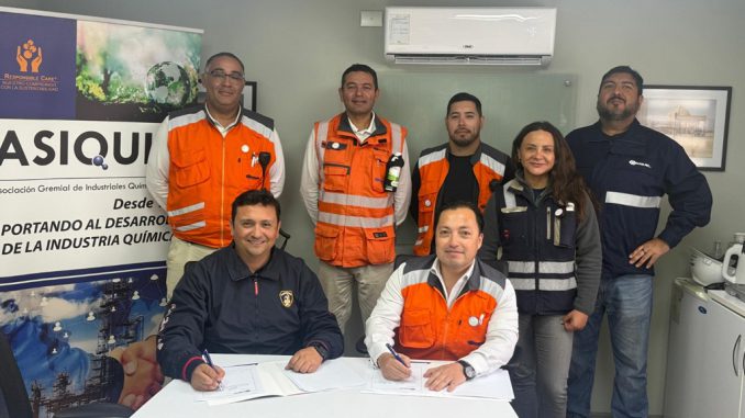Bomberos de Mejillones reforzar&aacute; su preparaci&oacute;n para rescates en zonas de dif&iacute;cil acceso