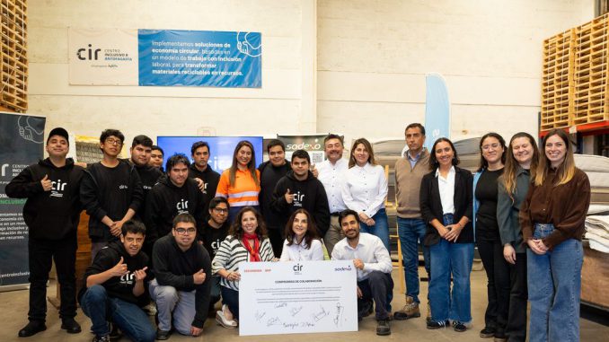 Proceso de reciclaje y valorizacion de colchones en desuso provenientes de campamentos mineros en Antofagasta