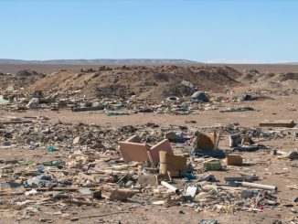 Operativos de limpieza de microbasurales realizados por Minera Lomas Bayas en la localidad de Baquedano