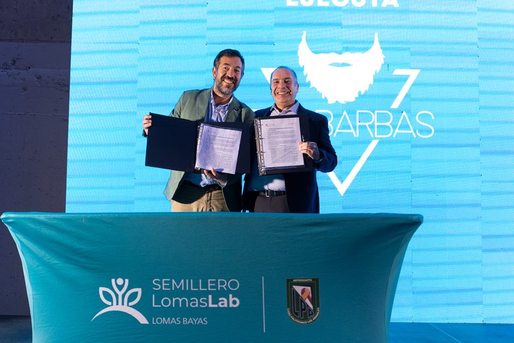 LOMAS BAYAS LANZA ACADEMIA MINERA PARA CAPACITAR A 120 ESTUDIANTES EN ANTOFAGASTA Estudiantes del Liceo Politécnico Los Arenales participando en la nueva Academia Minera de Lomas Bayas