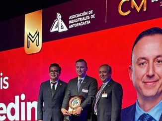 Boris Medina, presidente de Minera El Abra, durante la entrega del Premio Radoslav Razmilic en la Cena Anual de la Minería
