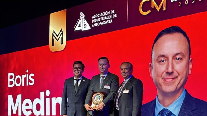 Boris Medina, presidente de Minera El Abra, durante la entrega del Premio Radoslav Razmilic en la Cena Anual de la Minería