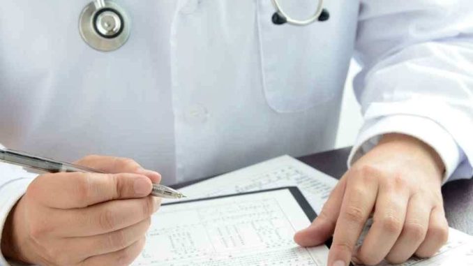 Edificio del Tribunal Constitucional en el marco de una investigación contra un juez por uso de licencias médicas