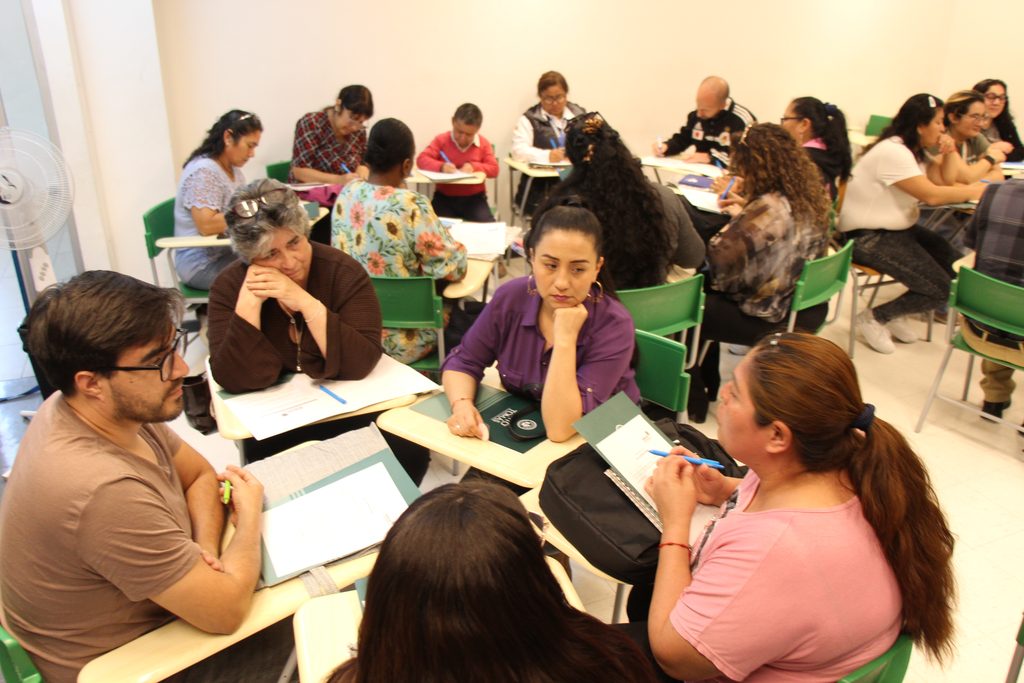 UNIVERSIDAD SOCIAL INICIA SU CUARTA VERSIÓN DE FORMACIÓN PARA DIRIGENTES SOCIALES EN ANTOFAGASTA Ceremonia de inicio del programa Universidad Social con dirigentes de Antofagasta en la Universidad Santo Tomás