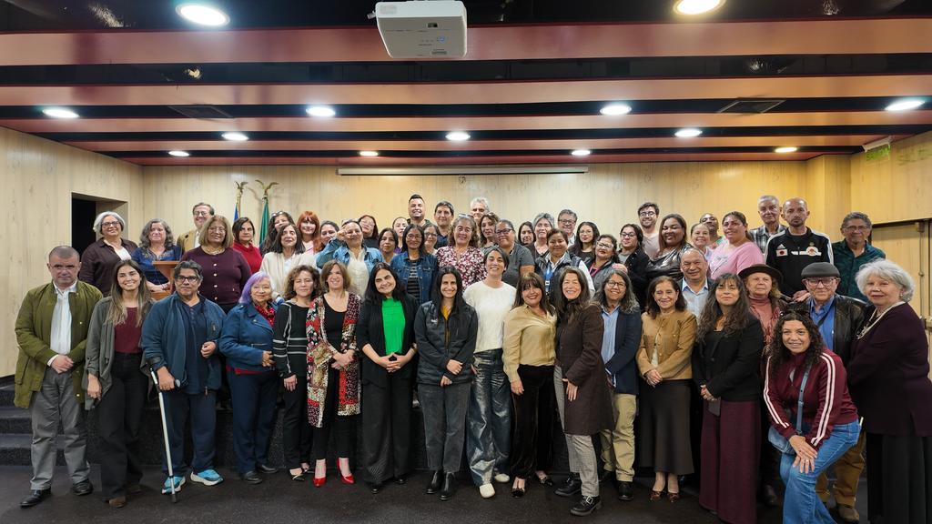 UNIVERSIDAD SOCIAL INICIA SU CUARTA VERSIÓN DE FORMACIÓN PARA DIRIGENTES SOCIALES EN ANTOFAGASTA Ceremonia de inicio del programa Universidad Social con dirigentes de Antofagasta en la Universidad Santo Tomás