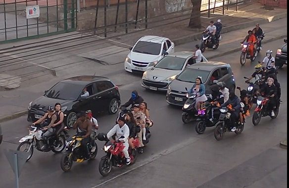 Halloween bajo fiscalizaci&oacute;n: Municipio y Carabineros anuncian controles ante convocatorias a rodadas de motos