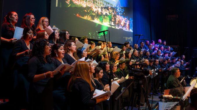 La rueda de la fortuna girar&aacute; frente al mar: m&aacute;s de 150 m&uacute;sicos y coristas dar&aacute;n vida a &laquo;Carmina Burana&raquo; en Antofagasta