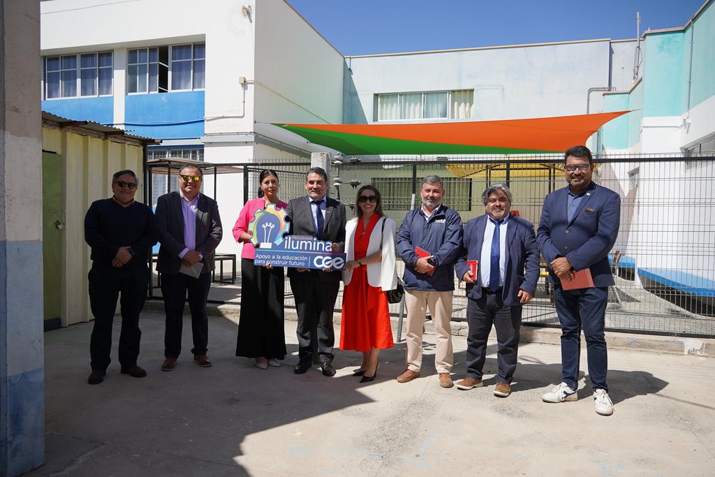 Inauguración de laboratorio eléctrico del Programa Ilumina de CGE en el Complejo Educativo de Mejillones