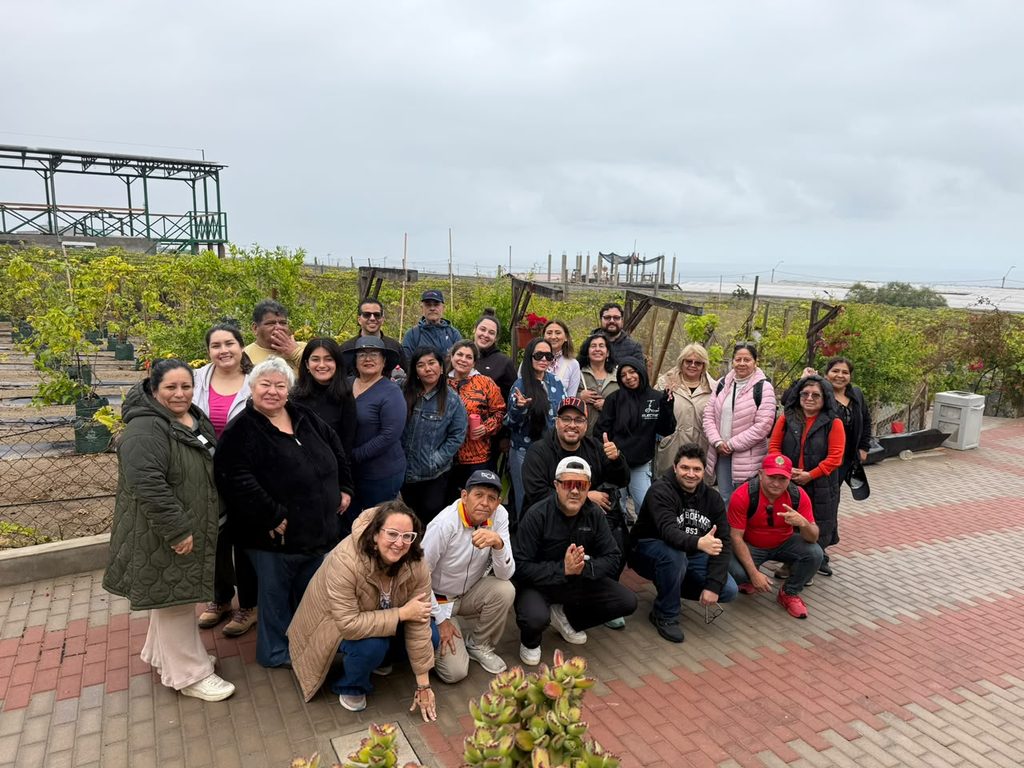 EMPRENDE CLIMA ANTOFAGASTA CIERRA PROGRAMA DE FORMACIÓN CON FOCO EN LA RESILIENCIA CLIMÁTICA Y NEGOCIOS SOSTENIBLES Emprendedores de Antofagasta participando en el cierre del programa Emprende Clima de Corfo